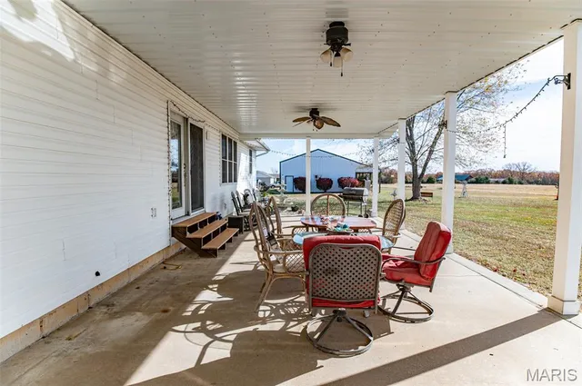 $475,000 | 203 West Lehnhoff Drive, Belle, MO 65013