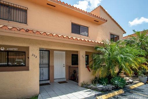 7925 West 29th Way, Unit 201 Hialeah, FL 33018 - Photo 1 of 16