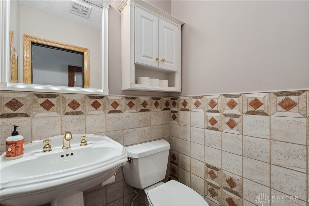 1205 Long Road Xenia, OH 45385 - Photo 20 of 64 Gallery Image 20