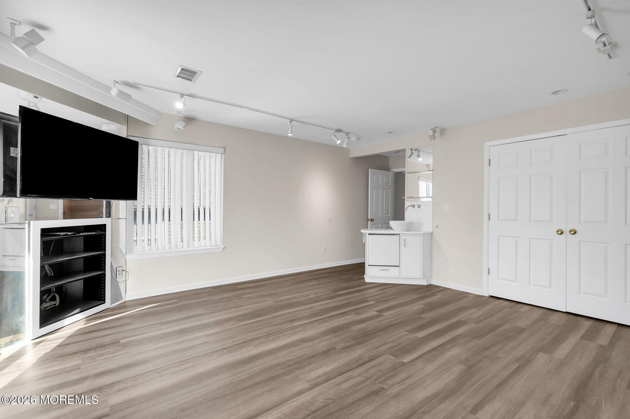 5 River Street Sea Bright, NJ 07760 - Photo 22 of 34 Primary Suite