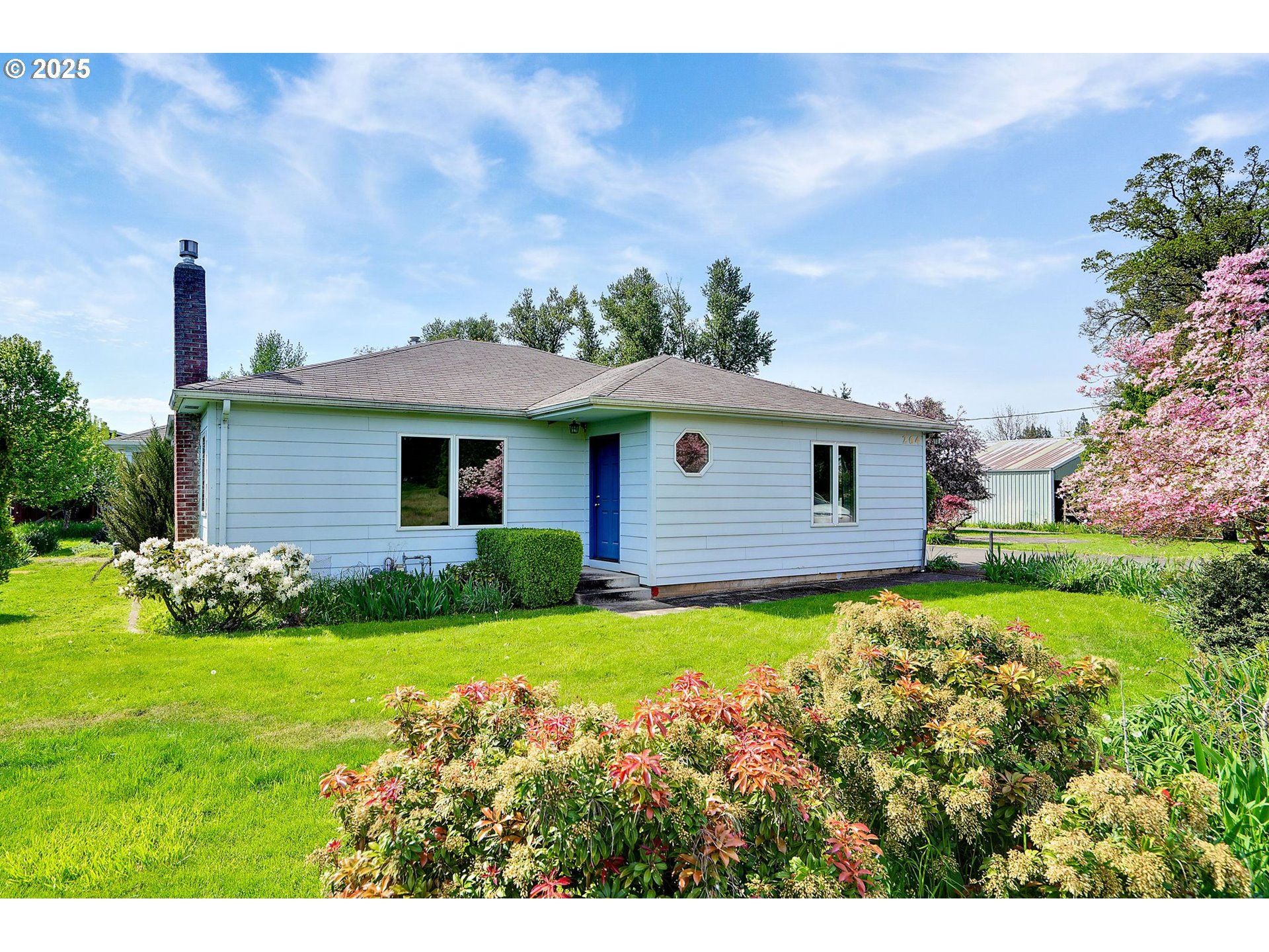 264 Monson Road Silverton, OR 97381 - Photo 1 of 48 Gallery Image 1