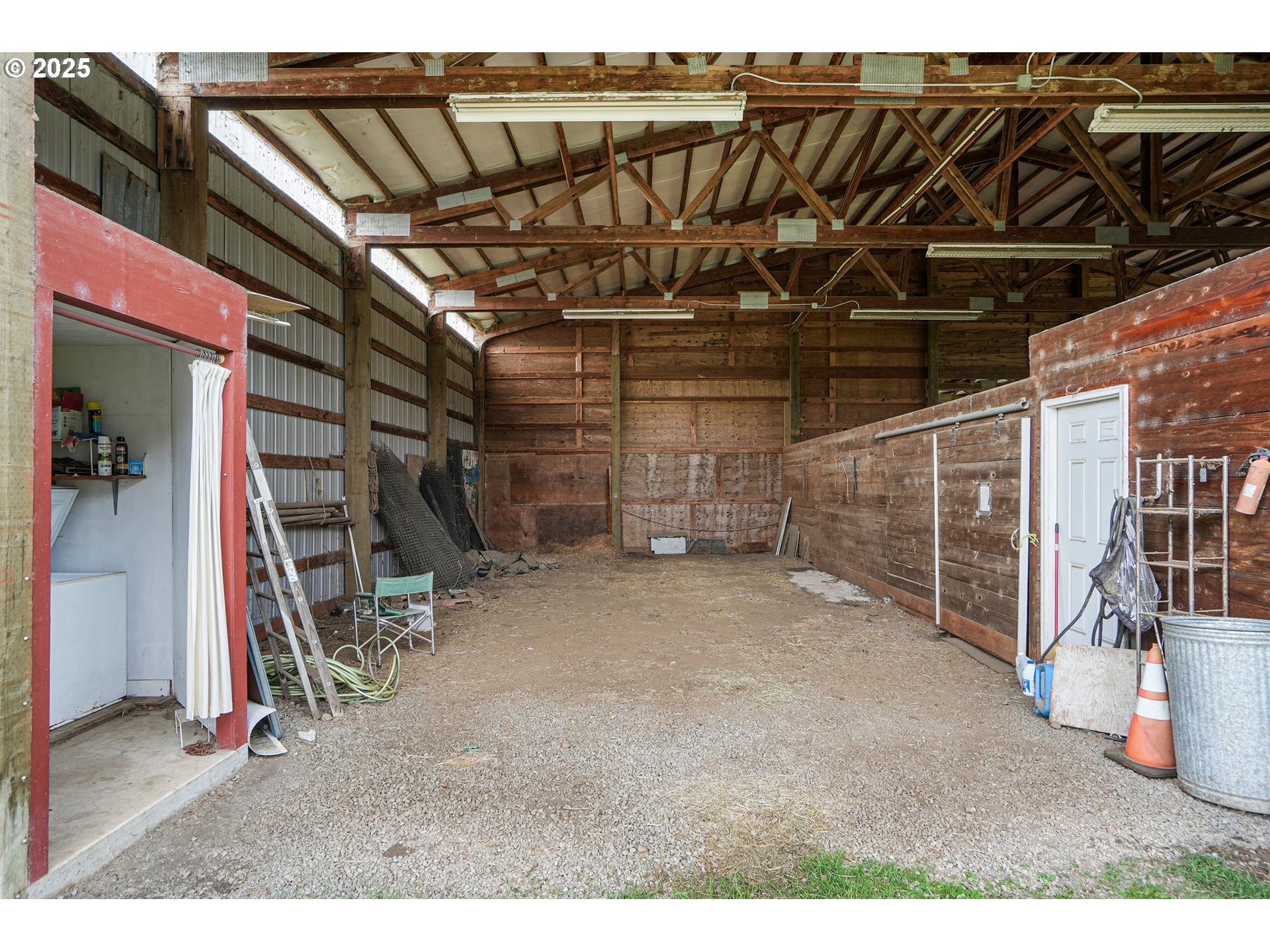264 Monson Road Silverton, OR 97381 - Photo 25 of 48 Gallery Image 25