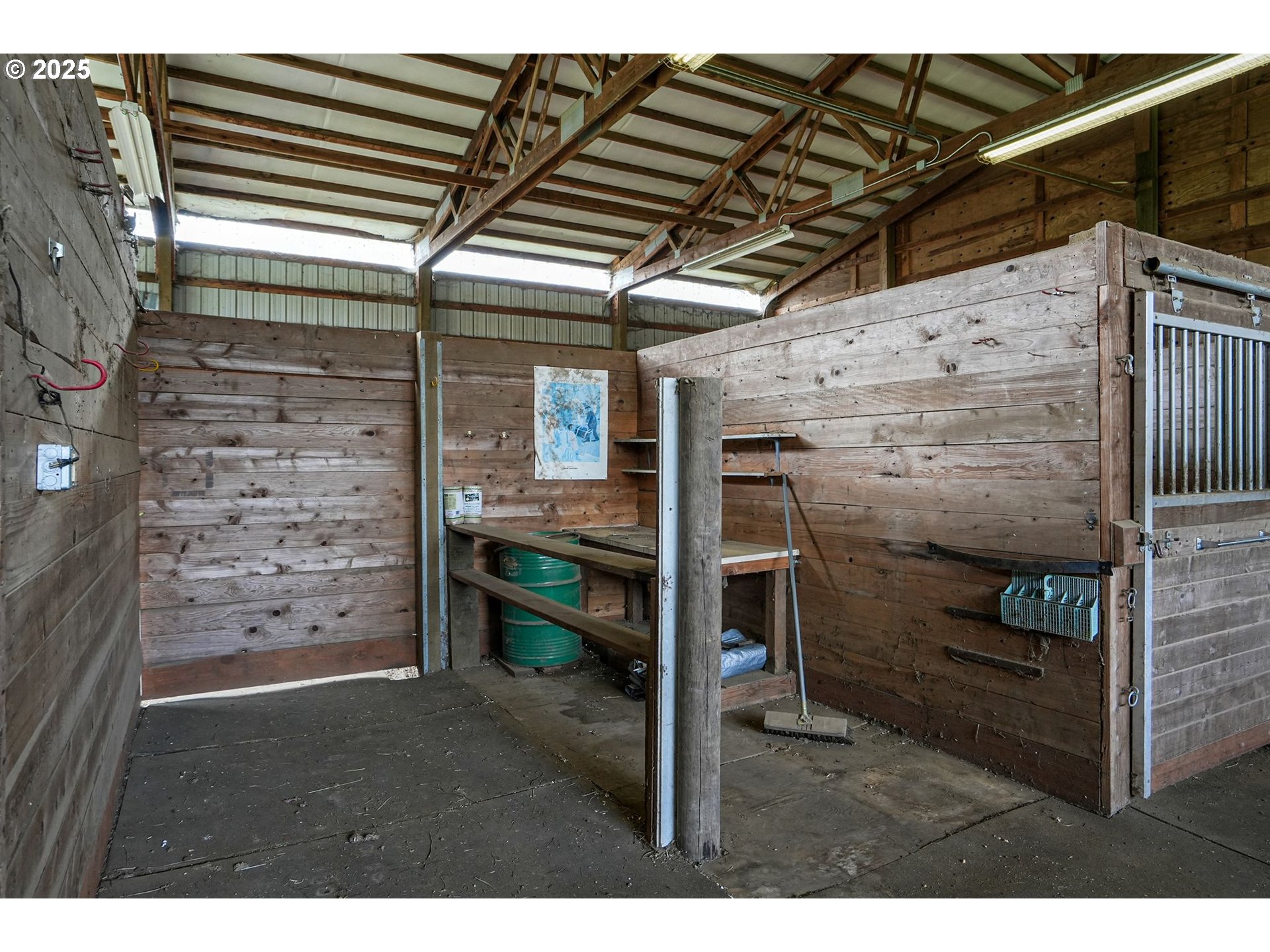 264 Monson Road Silverton, OR 97381 - Photo 31 of 48 Gallery Image 31