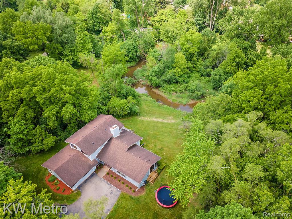 4342 Beach Road Troy, MI 48098 - Photo 50 of 56