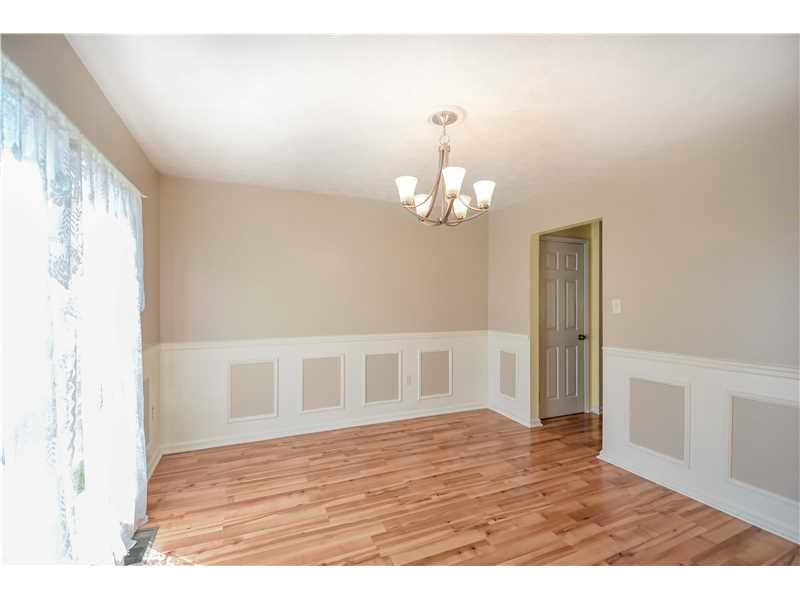 116 Moffett Run Road Aliquippa, PA 15001 - Photo 4 of 25 Dining Room.