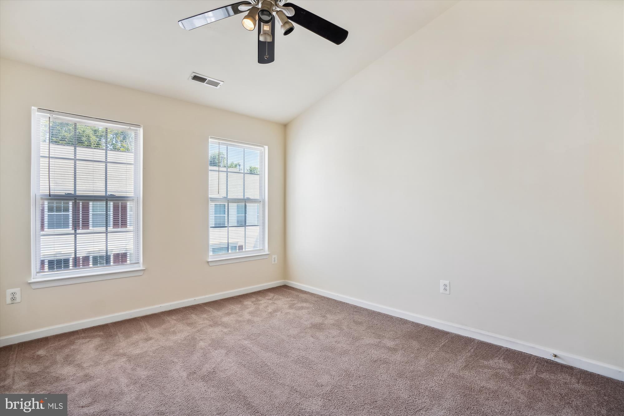 7127 Water Oak Road, Unit 115 Elkridge, MD 21075 - Photo 15 of 22 Bedroom 2