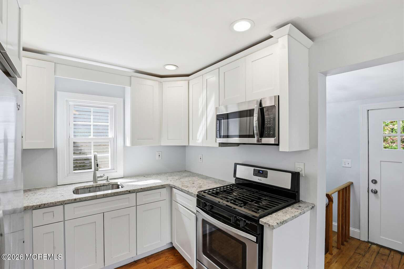 8 Summit Road Neptune Township, NJ 07753 - Photo 9 of 24 Roth.9
