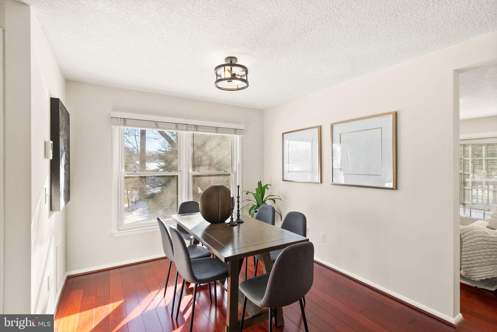 1443 Newport Spring Court Reston, VA 20194 - Photo 12 of 78 Gallery Image 12