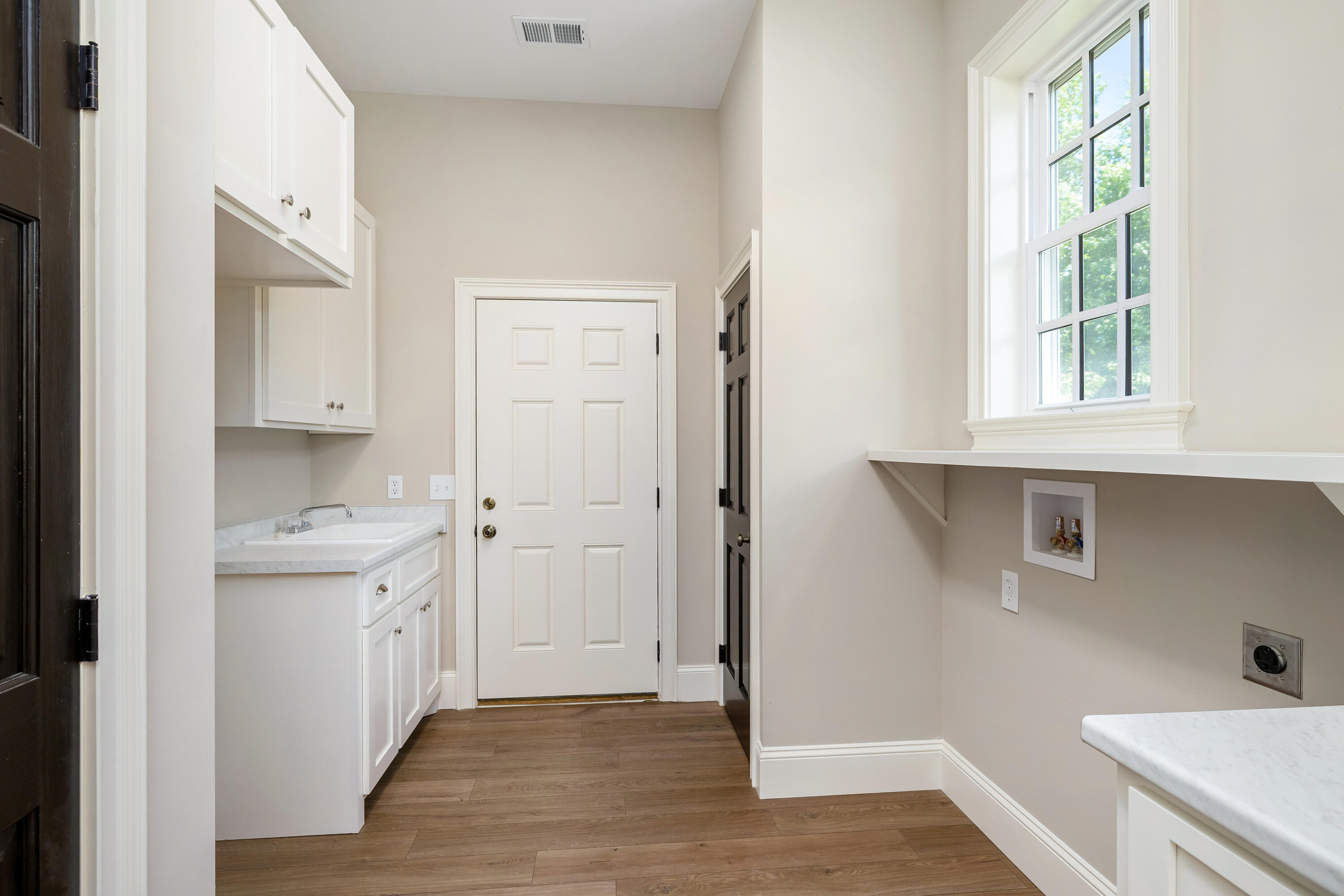 1646 Cleveland Street Elloree, SC 29047 - Photo 30 of 54 62