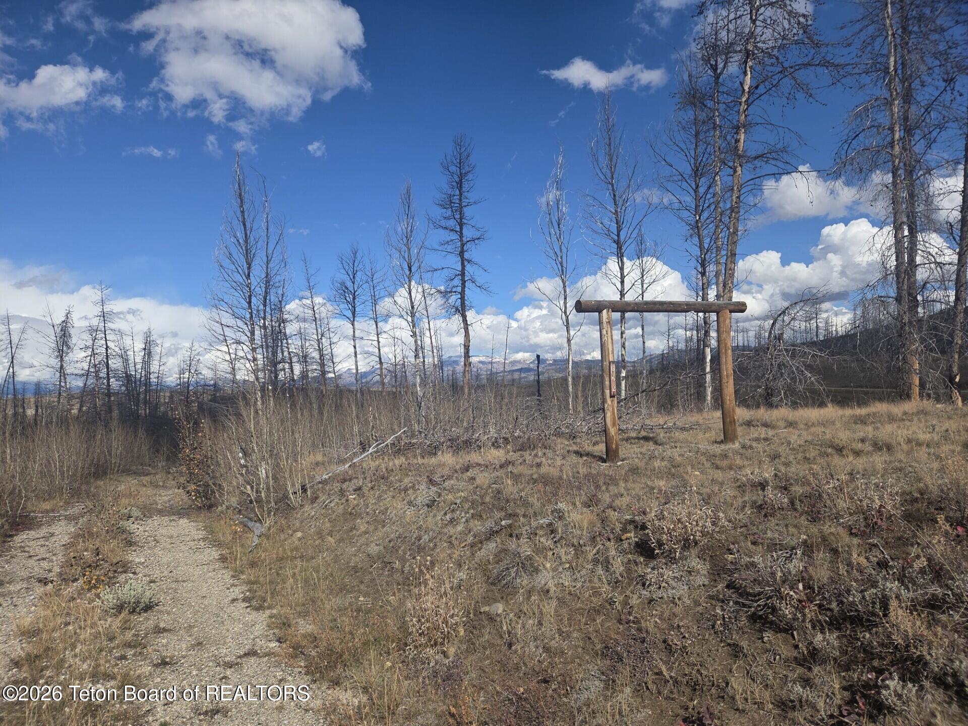 652 Rim Road Bondurant, WY 82922 - Photo 2 of 7 652 Rim Road