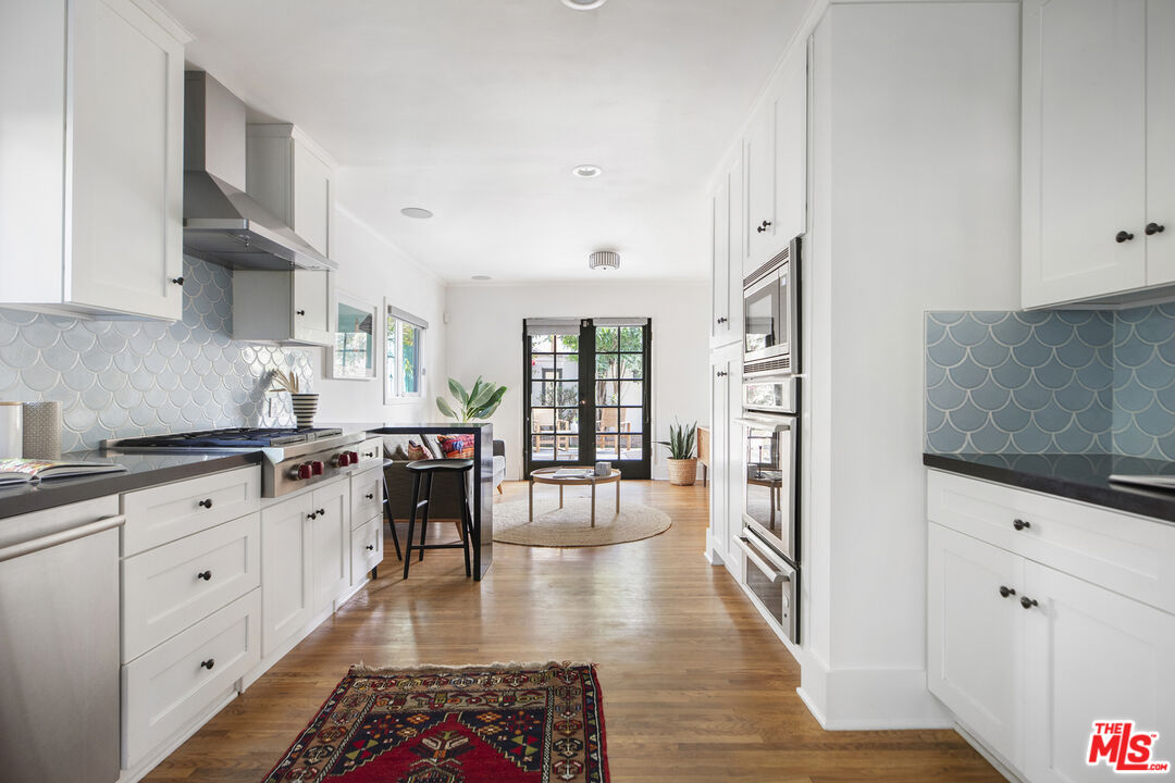 1330 Eagle Vista Drive Los Angeles, CA 90041 - Photo 24 of 52