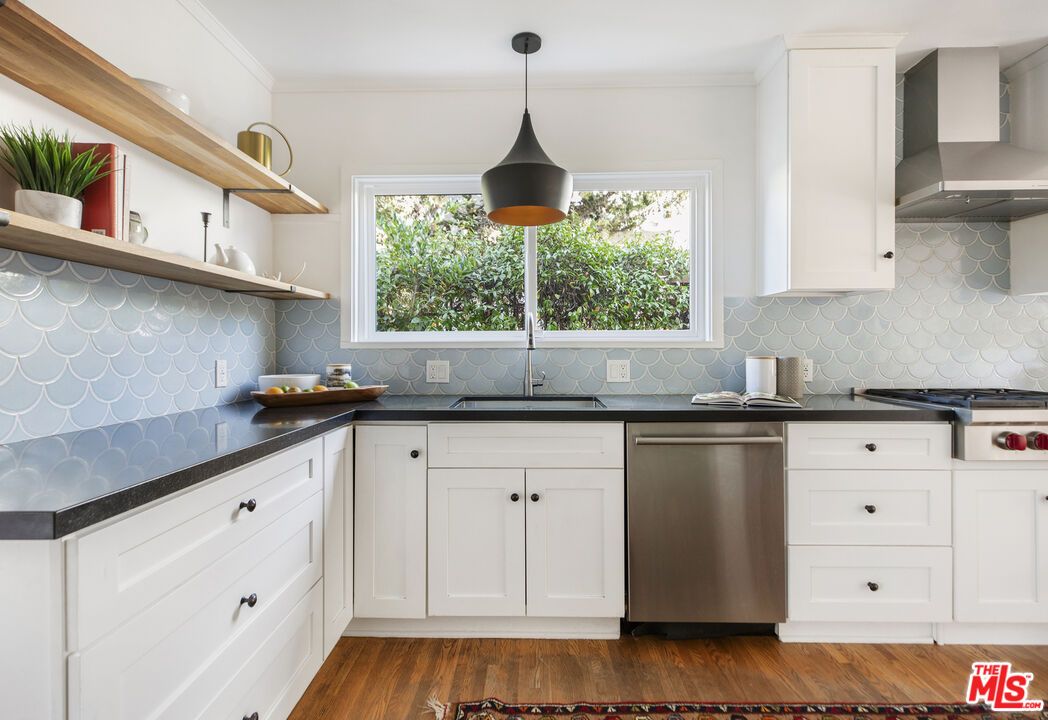 1330 Eagle Vista Drive Los Angeles, CA 90041 - Photo 25 of 52