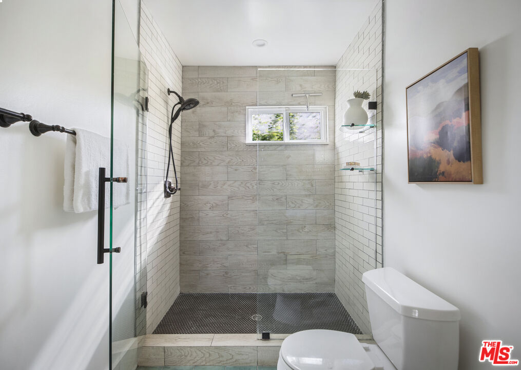 1330 Eagle Vista Drive Los Angeles, CA 90041 - Photo 38 of 52