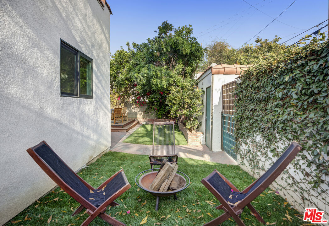 1330 Eagle Vista Drive Los Angeles, CA 90041 - Photo 48 of 52