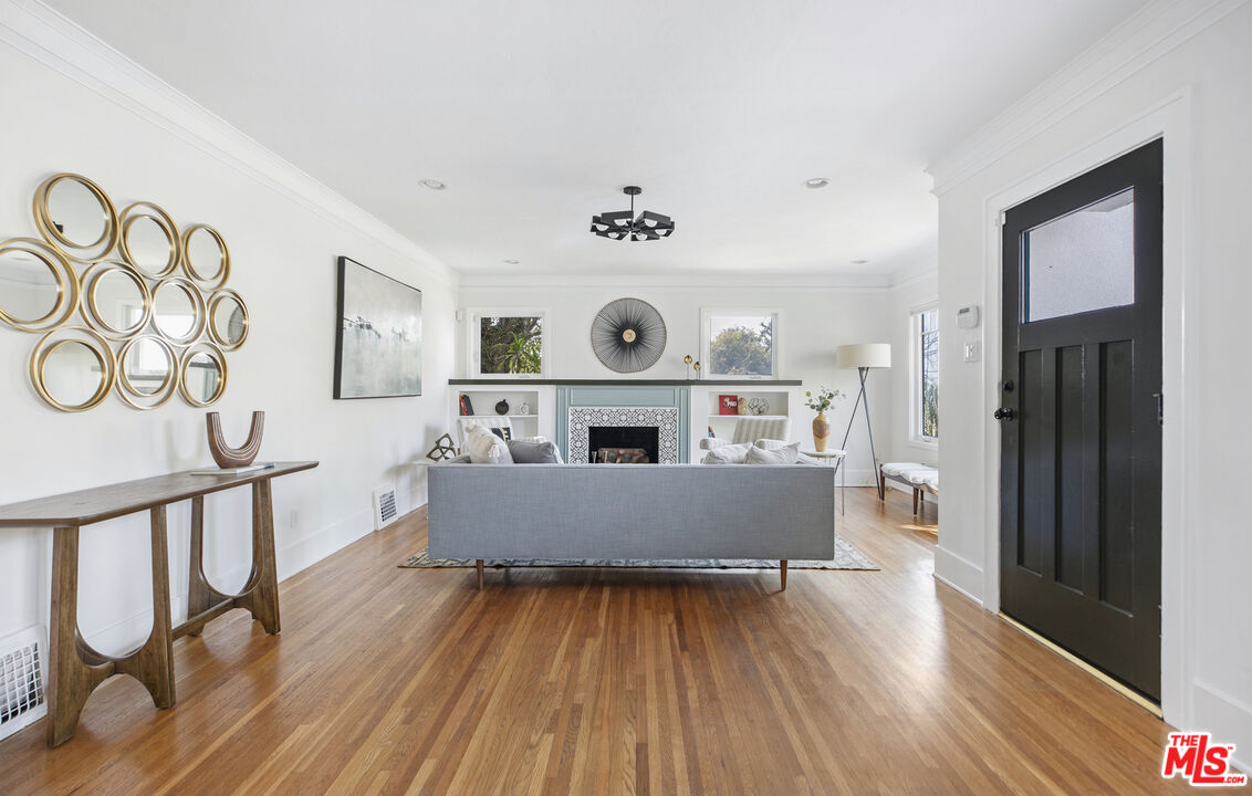 1330 Eagle Vista Drive Los Angeles, CA 90041 - Photo 10 of 52