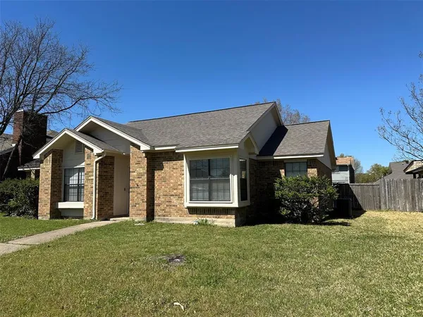 $1,850 | 7605 Cornell Drive, Rowlett, TX 75088