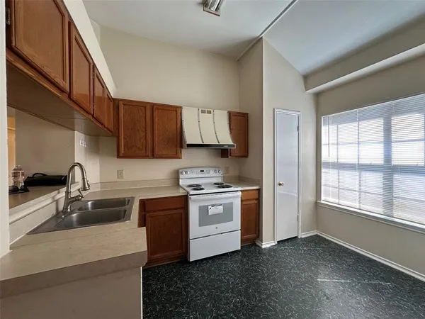 $1,850 | 7605 Cornell Drive, Rowlett, TX 75088