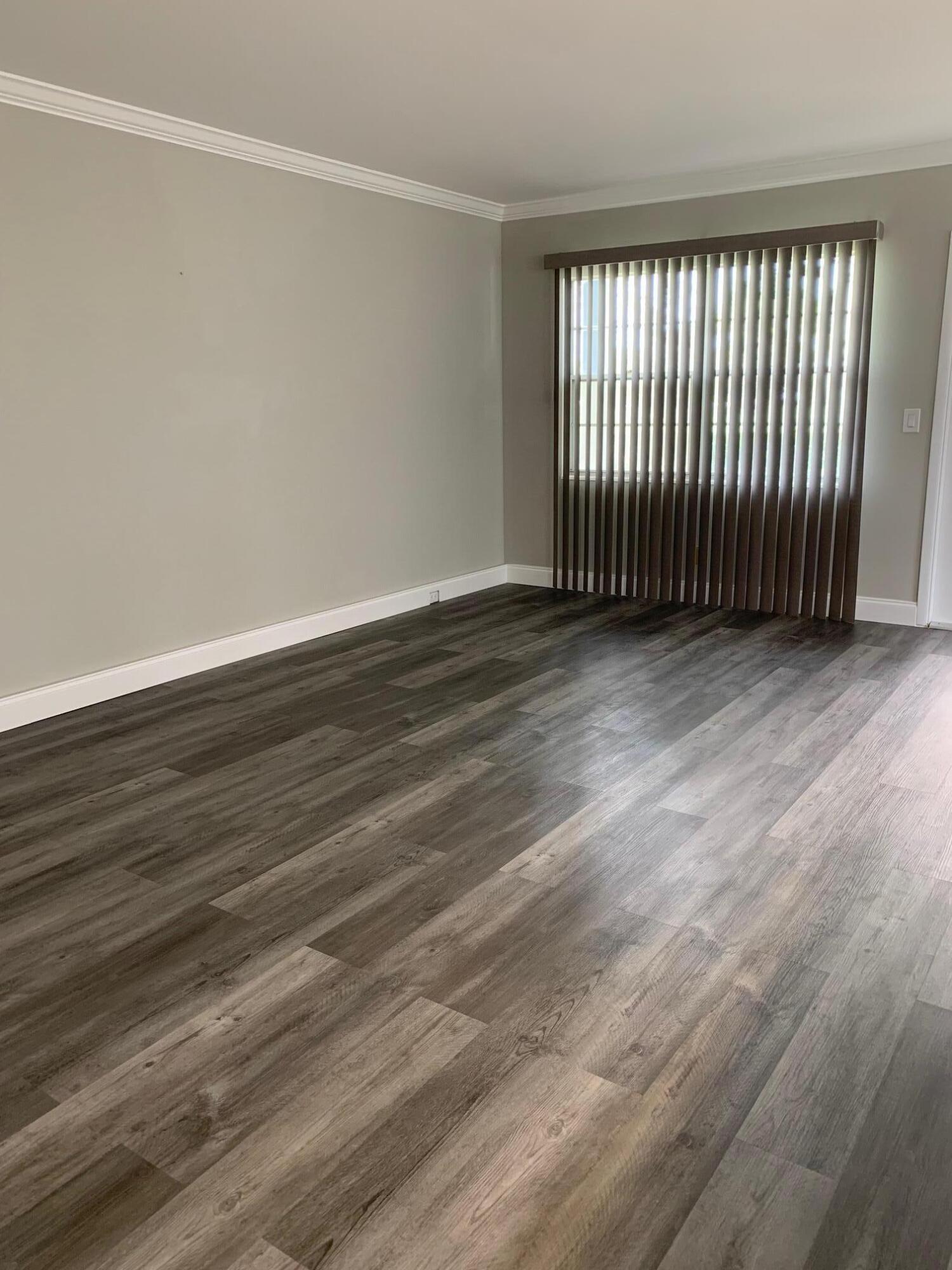 52 Suffolk B Boca Raton, FL 33434 - Photo 6 of 17 IMG_3102 (1)