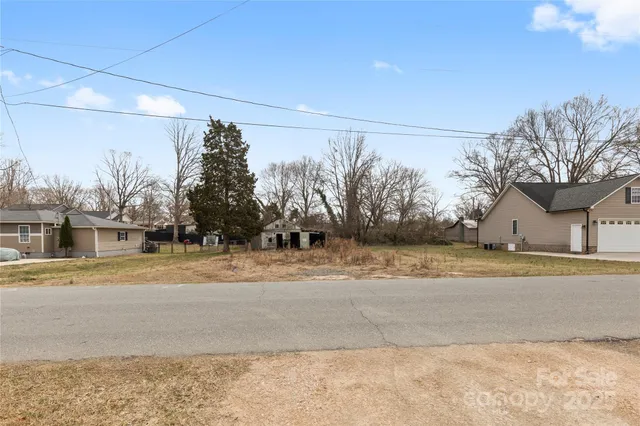 $120,000 | 204 East 27th Street, Kannapolis, NC 28083