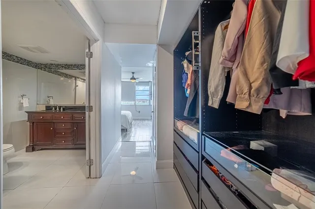 $258,000 | 1660 Northeast 191st Street, Unit 3111, Miami, FL 33179