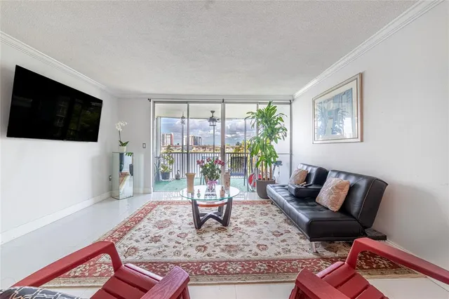 $258,000 | 1660 Northeast 191st Street, Unit 3111, Miami, FL 33179