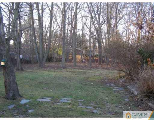 412 Morristown Road Old Bridge, NJ 07747 - Photo 5 of 10 Gallery Image 5