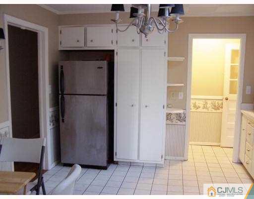 412 Morristown Road Old Bridge, NJ 07747 - Photo 8 of 10 Gallery Image 8