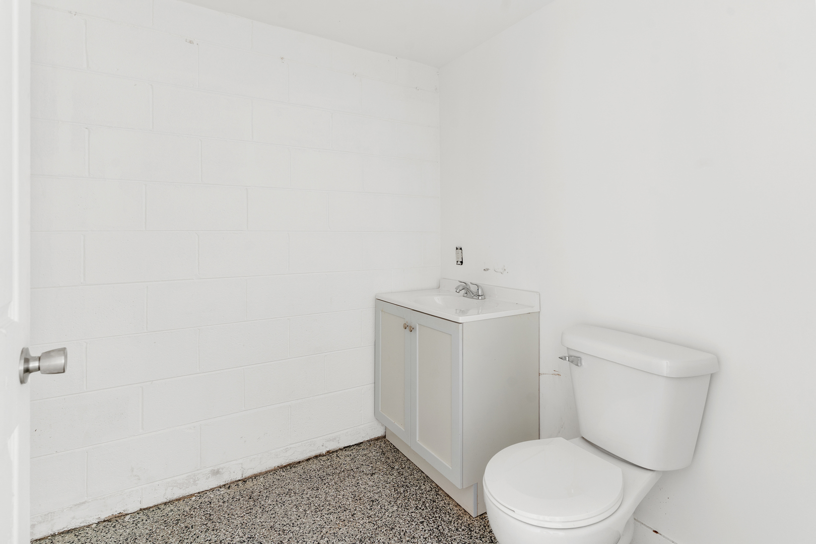 14751 Pulaski Road Midlothian, IL 60445 - Photo 11 of 39