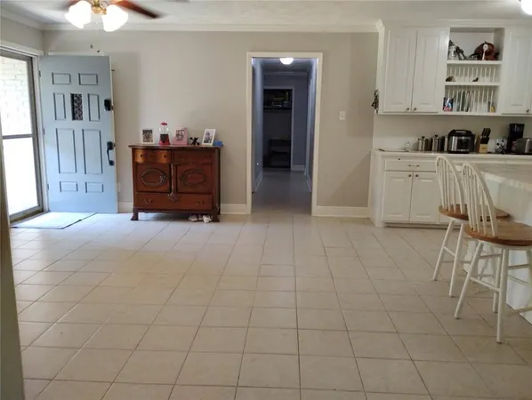 $188,000 | 6712 Longleaf Trace, Ball, LA 71405