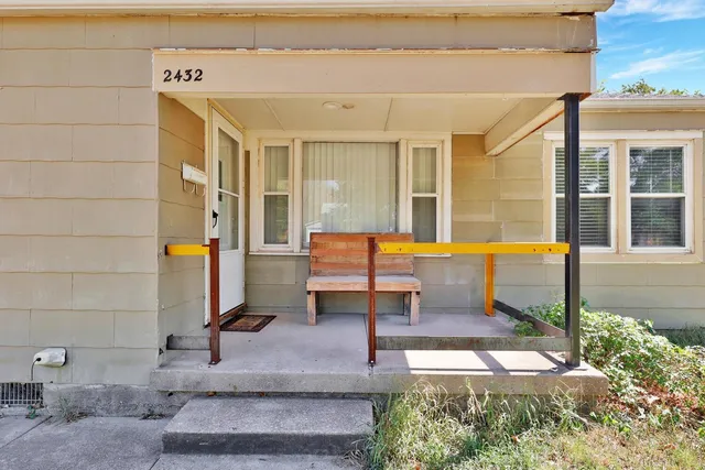 $90,000 | 2432 South Greenwood Street, Wichita, KS 67216