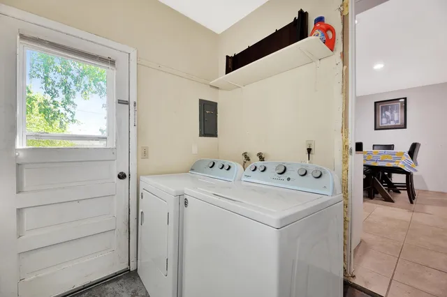 $90,000 | 2432 South Greenwood Street, Wichita, KS 67216