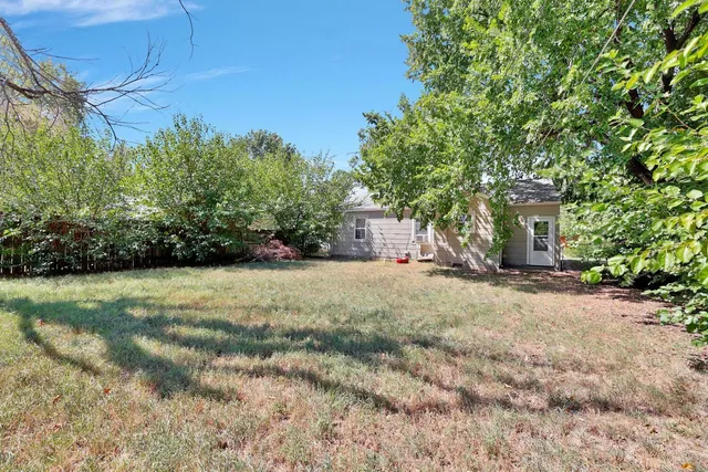 $90,000 | 2432 South Greenwood Street, Wichita, KS 67216