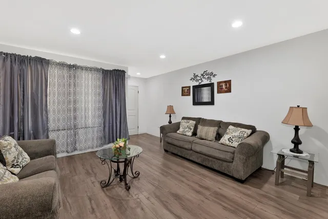 $90,000 | 2432 South Greenwood Street, Wichita, KS 67216