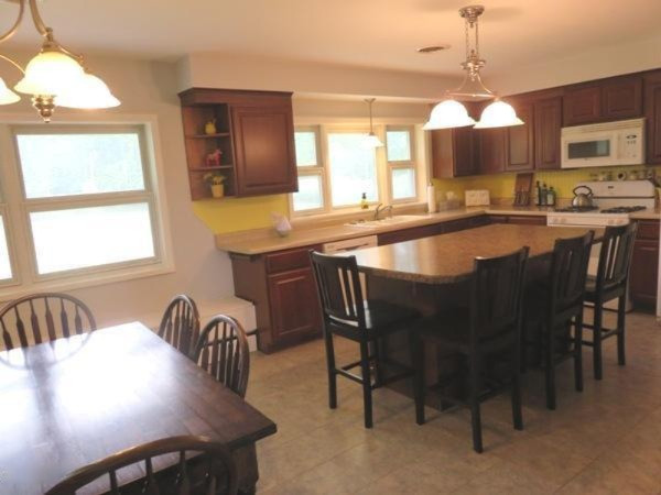 262 North Snow Prairie Road Coldwater, MI 49036 - Photo 11 of 39 1