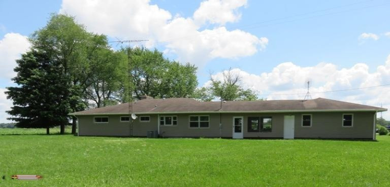 262 North Snow Prairie Road Coldwater, MI 49036 - Photo 3 of 39 IMG_0322