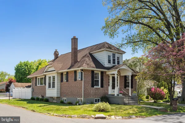 $625,000 | 201 3rd Avenue, Newtown Square, PA 19073