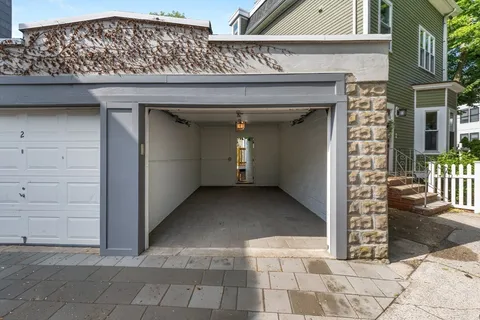 $1,075,000 | 36 Oak Street, Unit 1, Somerville, MA 02143