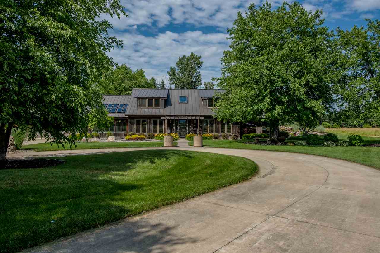 1057 Garrison Road Owosso, MI 48867 - Photo 45 of 46 31386427-44.JPG