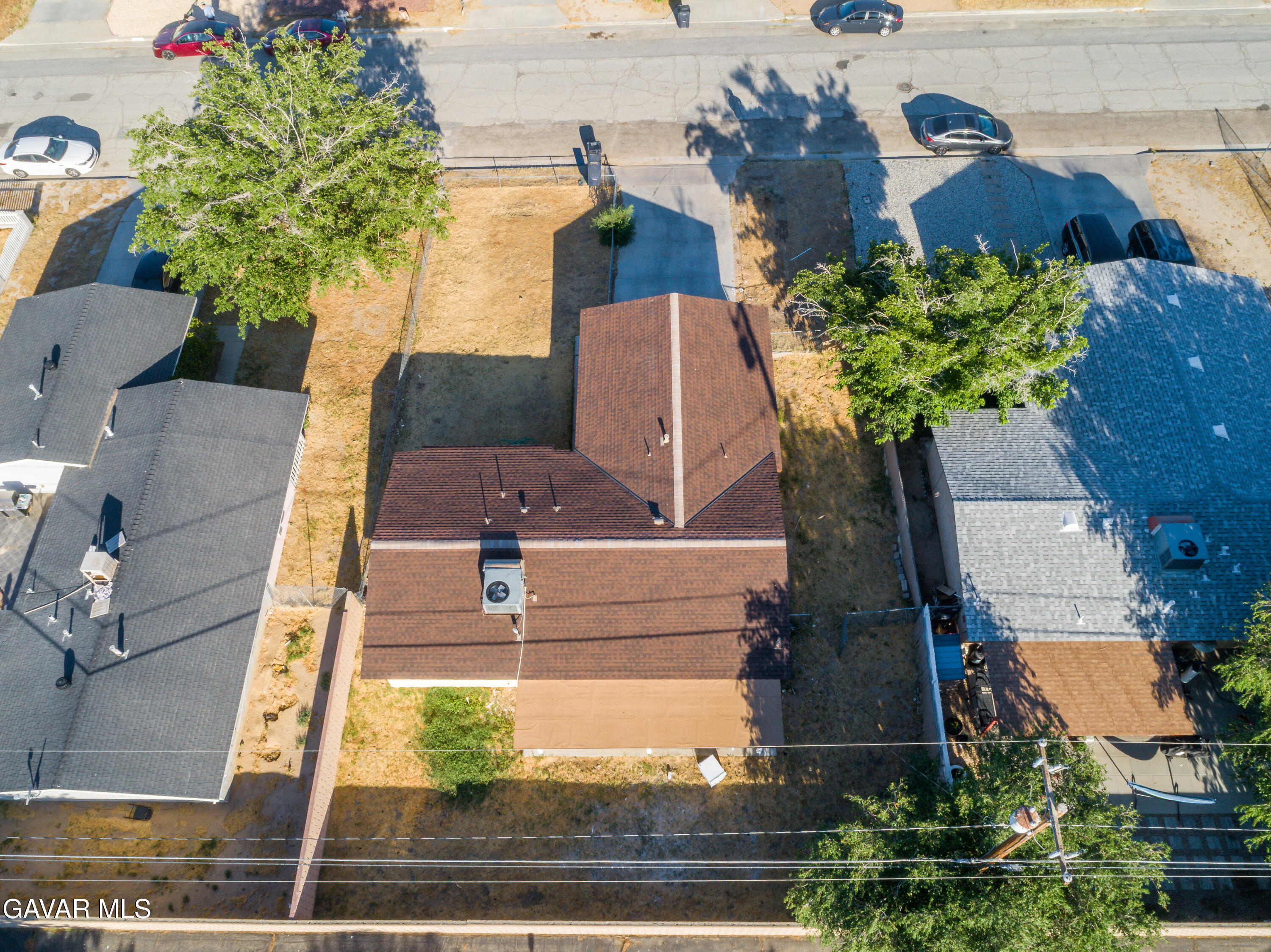 3340 West Roxbury Street Rosamond, CA 93560 - Photo 7 of 20 an aerial view of a house