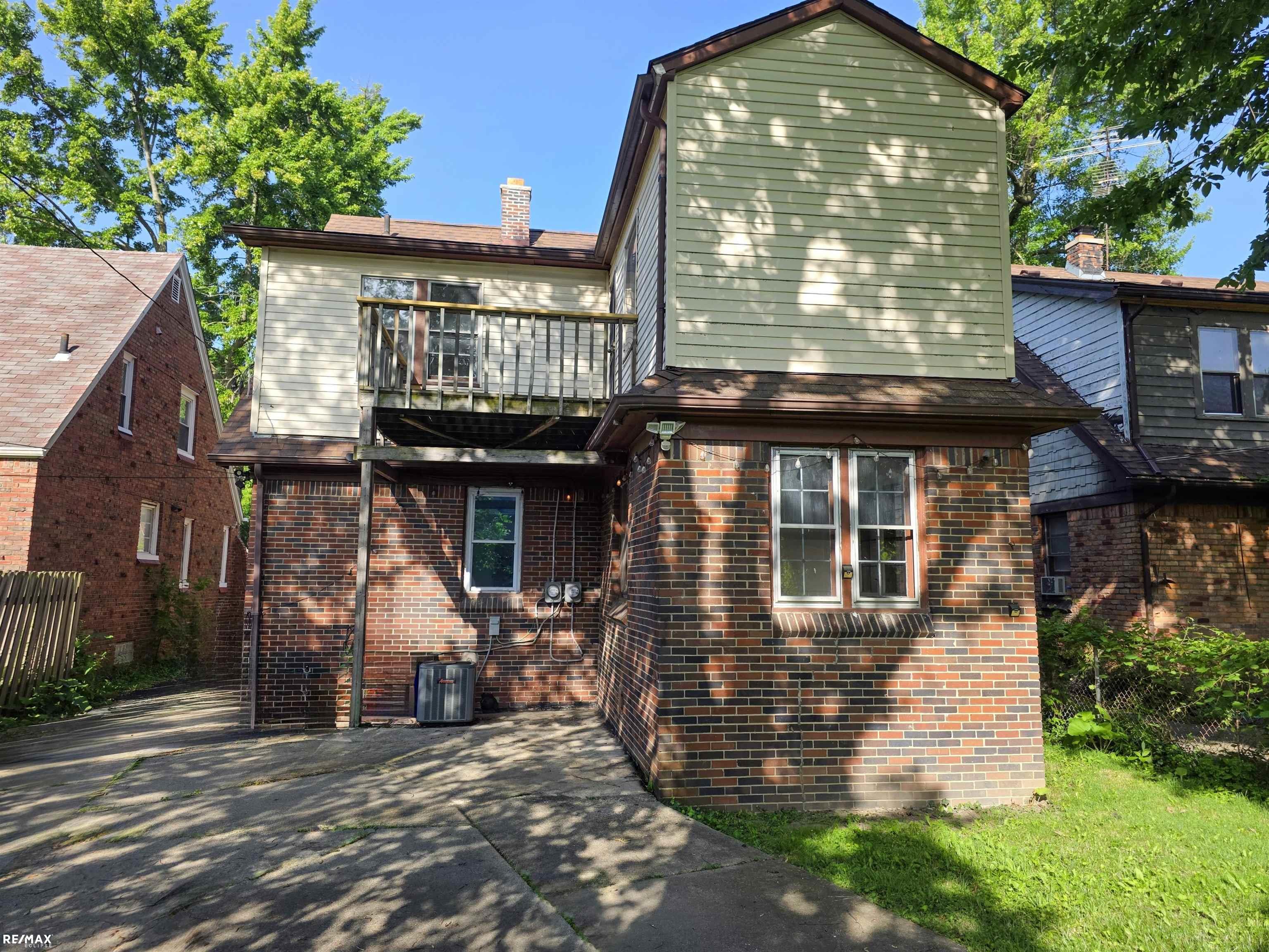 6110-6112 Yorkshire Road Detroit, MI 48224 - Photo 3 of 21