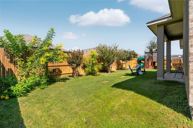 $2,100 | 2021 Josiah Cove, Leander, TX 78641