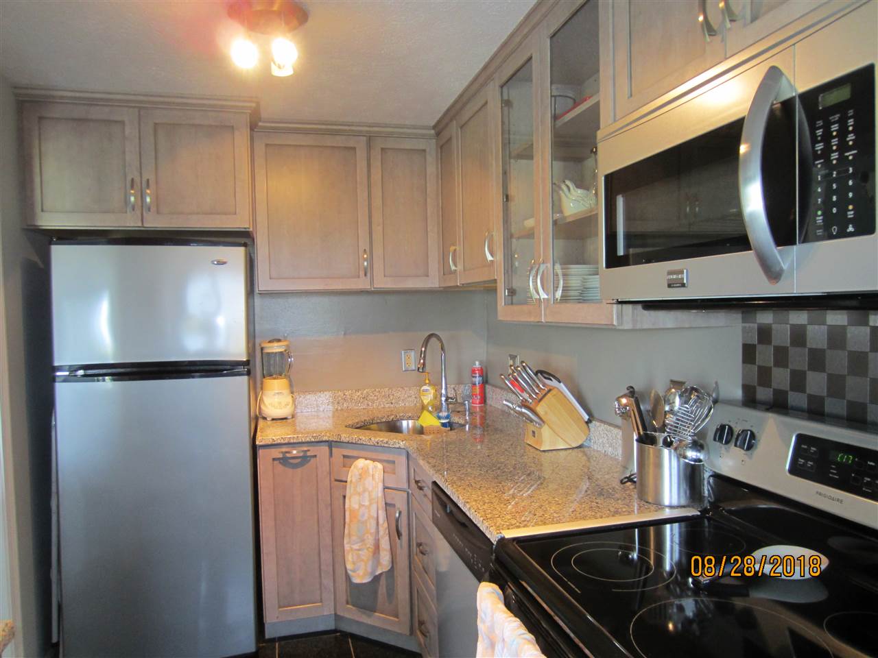 52 Glade Path Hampton, NH 03842 - Photo 3 of 35 Gallery Image 3