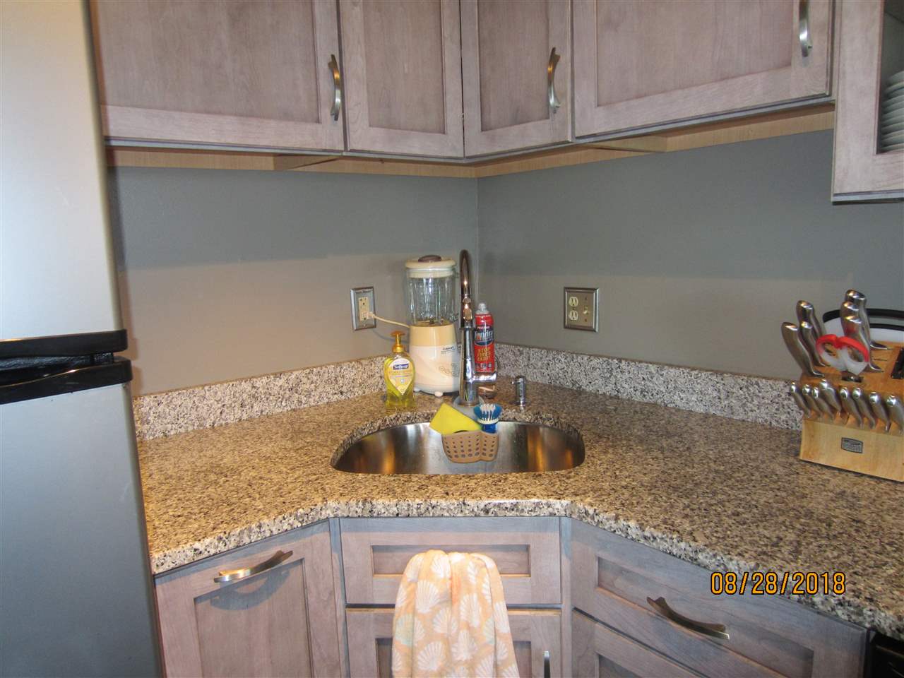 52 Glade Path Hampton, NH 03842 - Photo 4 of 35 Gallery Image 4