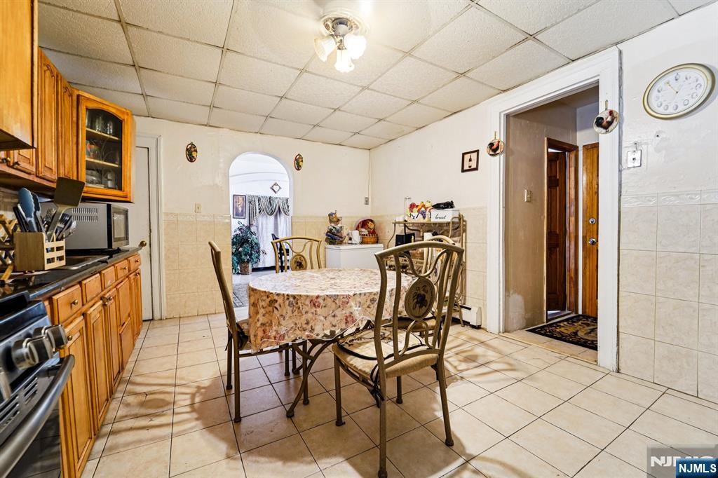 514 Madison Avenue Elizabeth, NJ 07201 - Photo 11 of 14 a view of a dining room with furniture