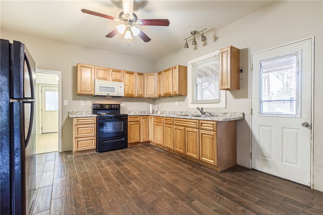 8064 South Main Street Springwater, NY 14560 - Photo 4 of 27