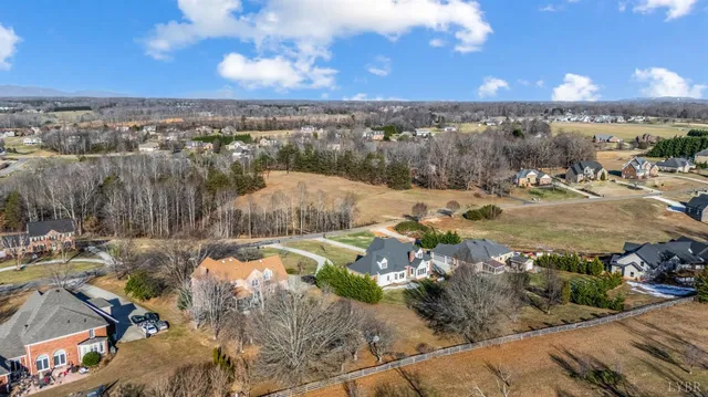 $775,000 | 1344 Shasta Lane, Forest, VA 24551