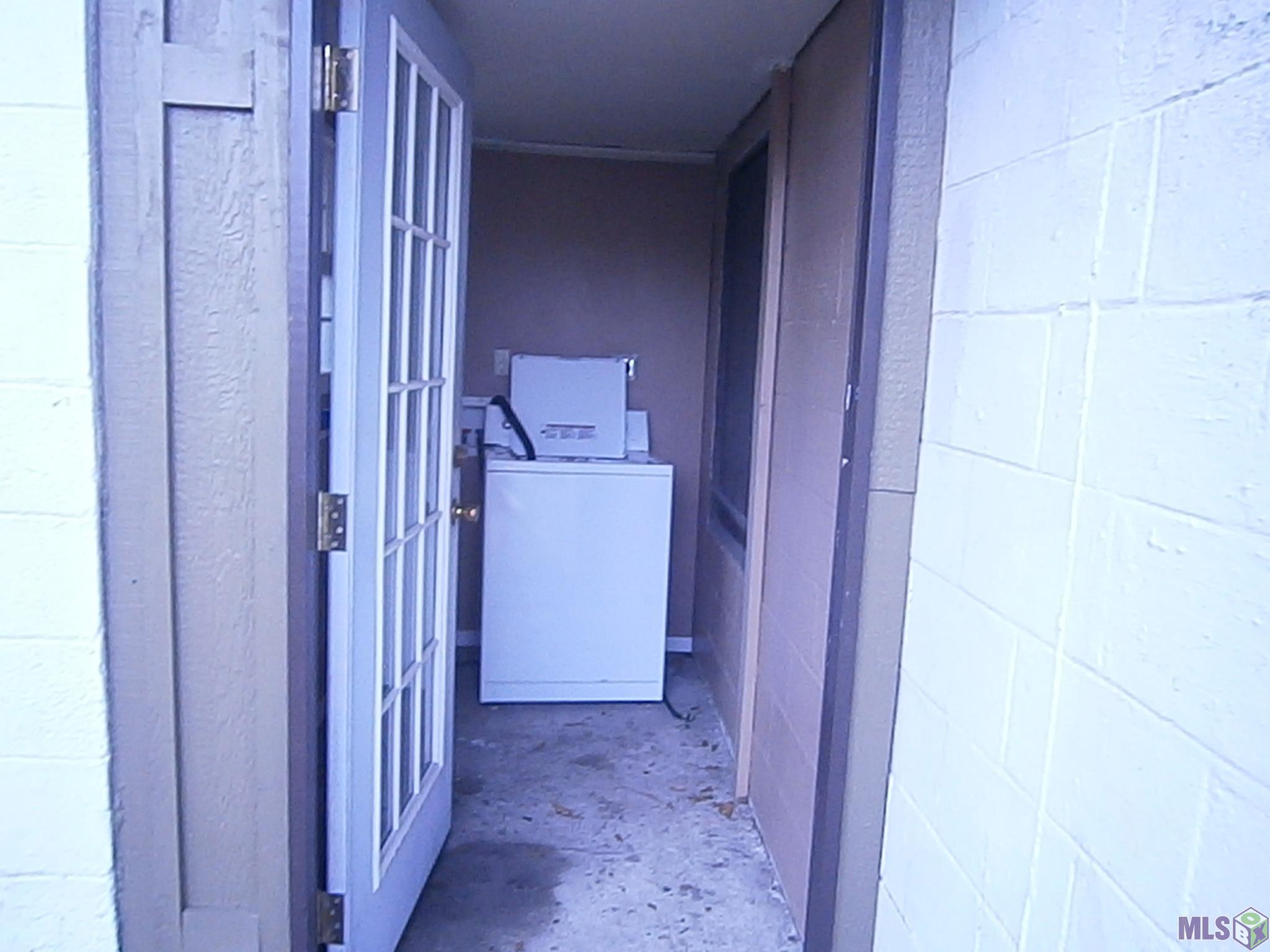 2815 Canonicus Street, Unit AB Baton Rouge, LA 70805 - Photo 6 of 10 Gallery Image 6