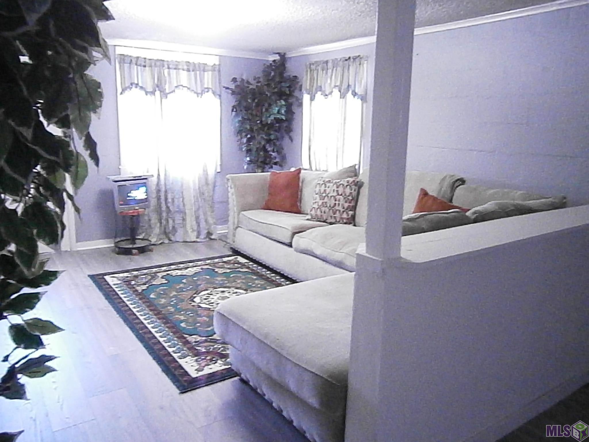 2815 Canonicus Street, Unit AB Baton Rouge, LA 70805 - Photo 7 of 10 Gallery Image 7