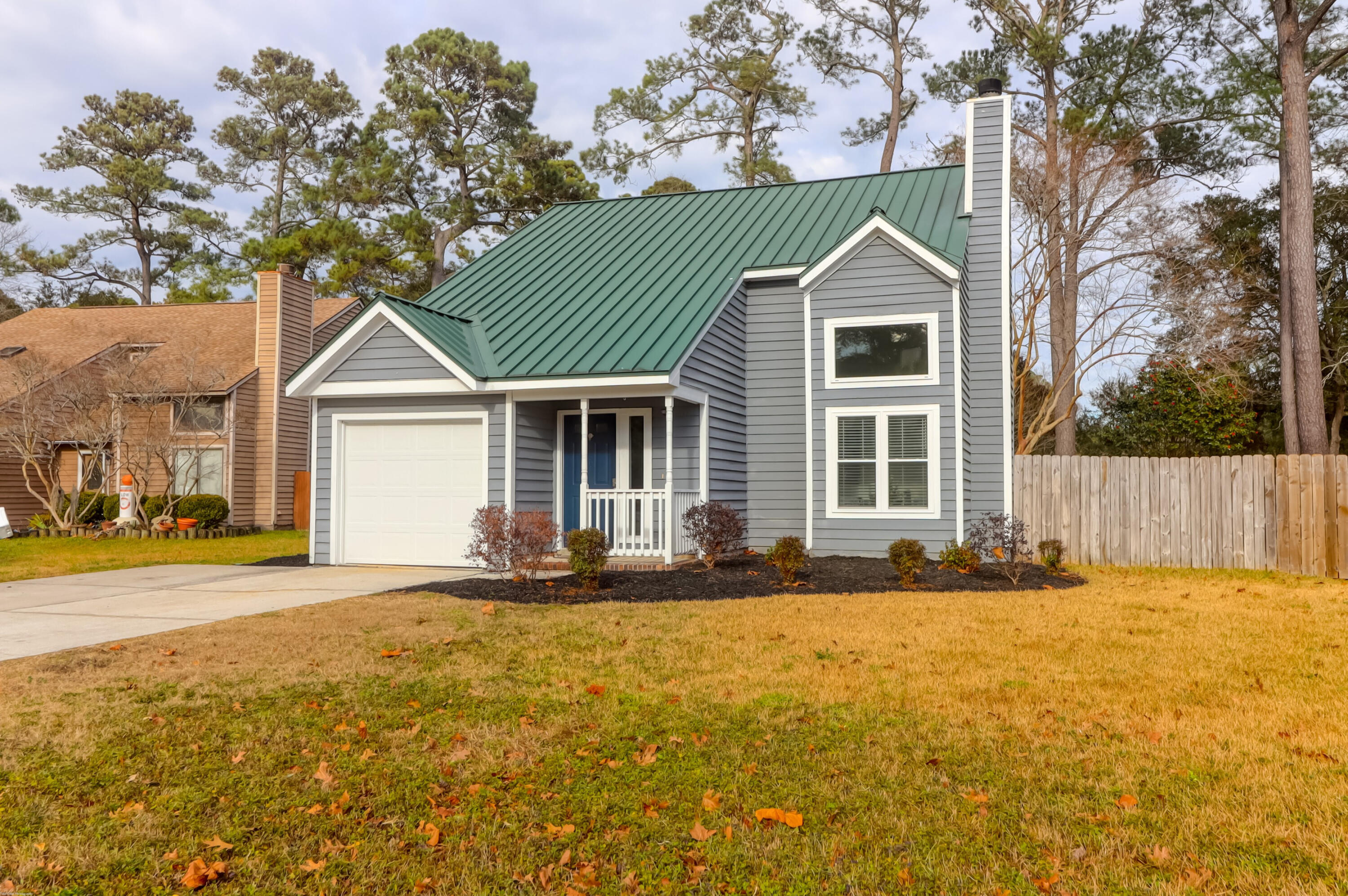 1404 School House -Tidalcreekphoto- (1)_