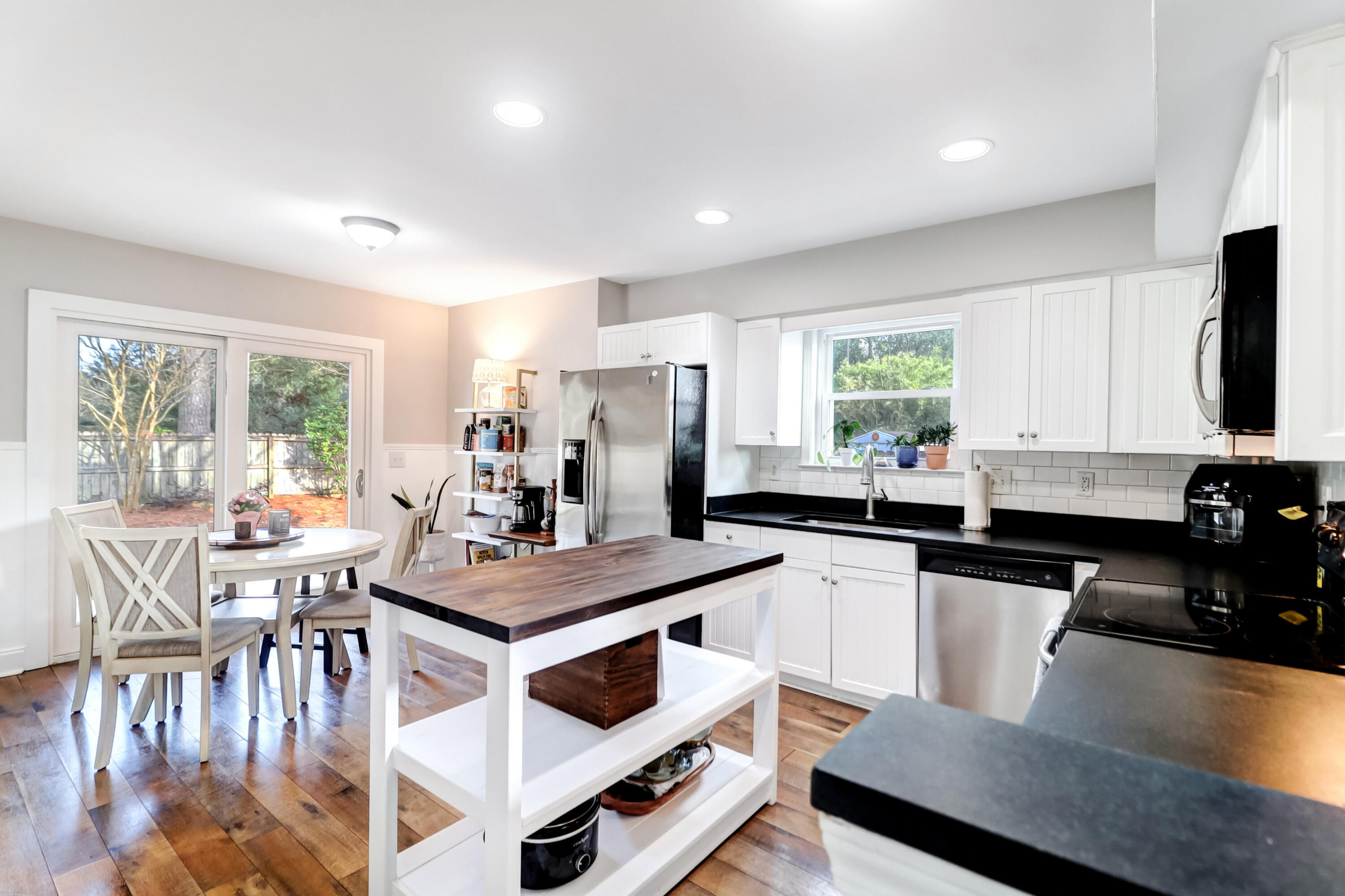 1404 School House Road Mount Pleasant, SC 29464 - Photo 9 of 33 1404 School House -Tidalcreekphoto- (22)